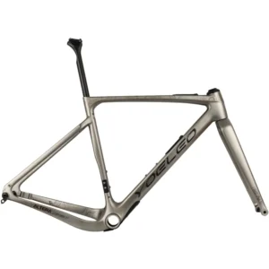 A champagne color Yoeleo G21 Altera Disc Brake Gravel Frameset without handlebars viewed from the drive side.